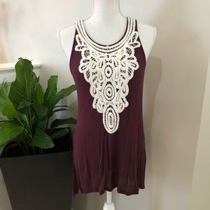 Eyeshadow lace tunic. Size XS